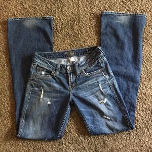 ⭐️Silver jeans, EUC, Lola style size 26/33”